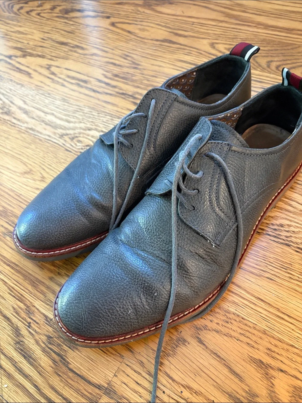Ben Sherman Men's Gray Chukka Boots with Red Heel Tab